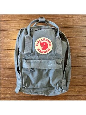 FJALLRAVEN KANKEN MINI BACKPACK 10” CHARCOAL GRAY DOUBLE HANDLE